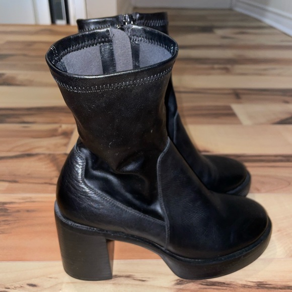 Tony Bianco - Tiana boot - size 8 - Picture 3 of 5